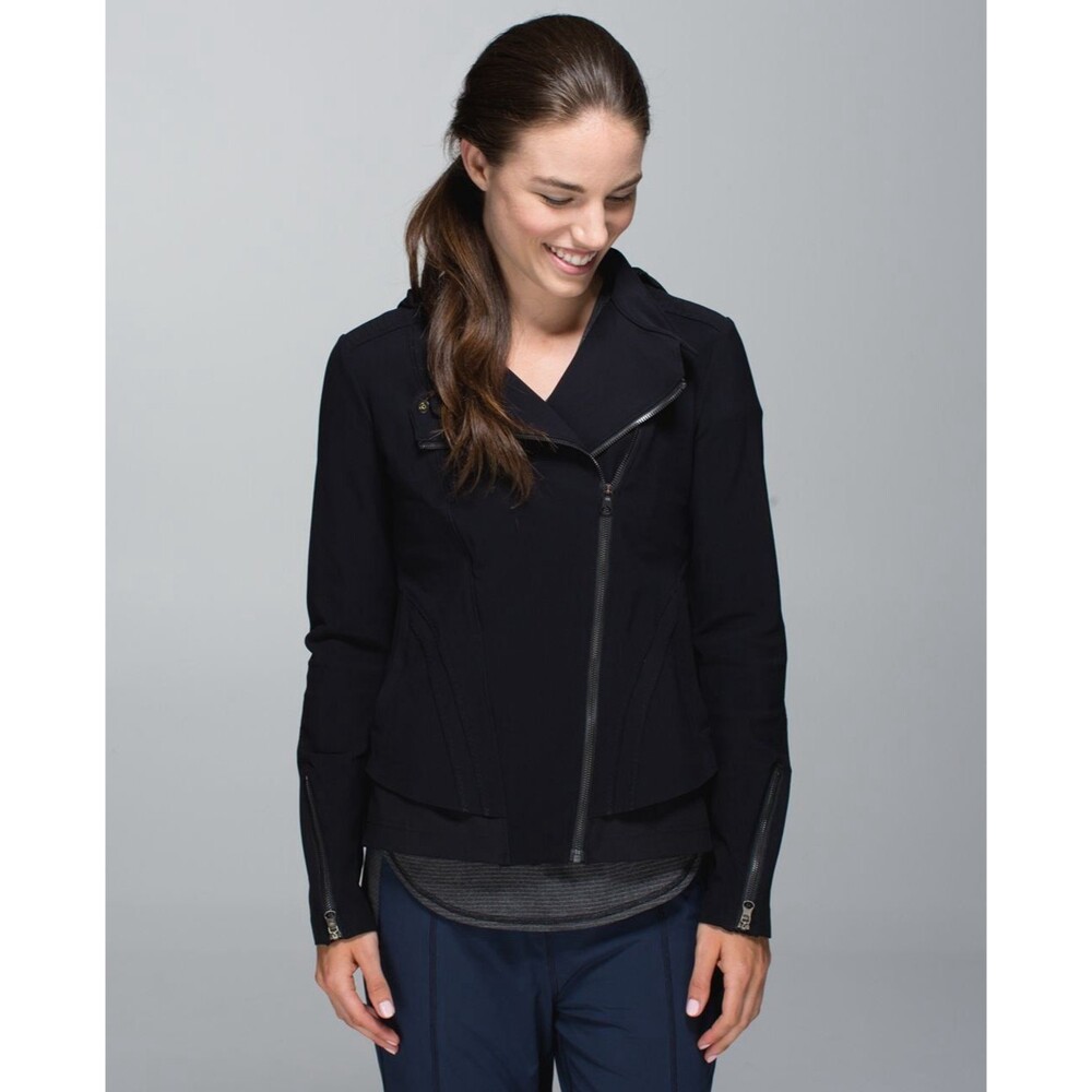 Lululemon Bust a Move Jacket